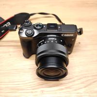 Fotocamera Mirrorless Canon EOS M6 + Tripod