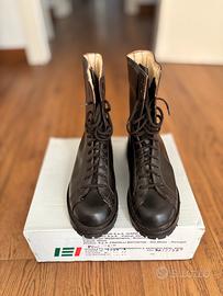 Anfibi militari marroni misura 42