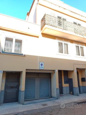 Grazioso 2 vani condominio signorile p.zza corsica