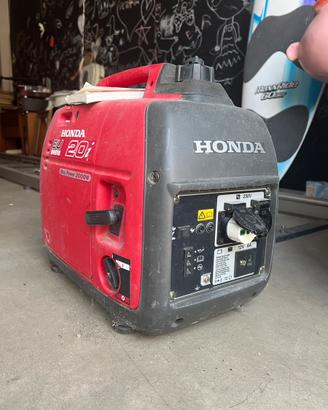 Generatore Honda 2000w