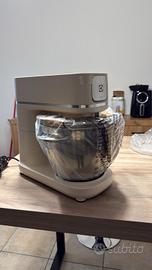  impastatrice planetaria eletrolux assistent  700 