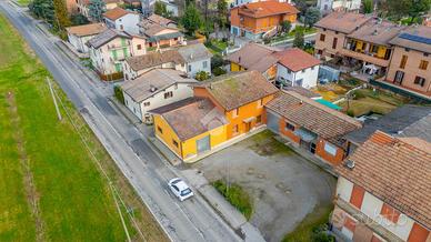 VILLA SINGOLA A REGGIO NELL'EMILIA