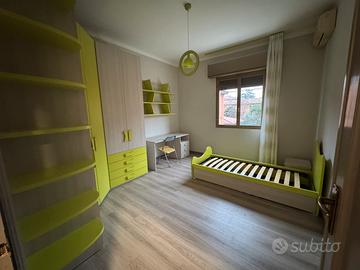 Camera da letto completa bambini/ragazzi