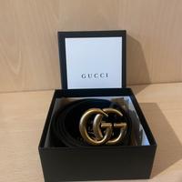 Cintura Gucci completa di scatola originale
