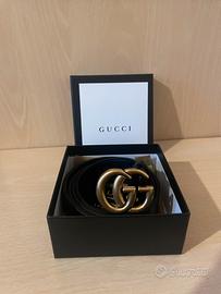 Cintura Gucci completa di scatola originale