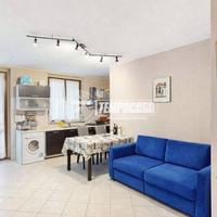 AMPIO E LUMINOSO BILOCALE CON GIARDINO PRIVATO E C