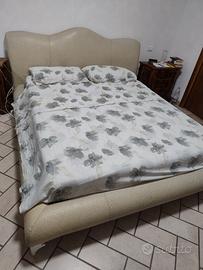 letto matrimoniale Dante Divani mod. Diva 