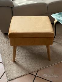 Poggiapiedi / pouf contenitore