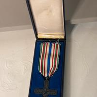 MEDAGLIA CAVALIERE DI VITTORIO VENETO