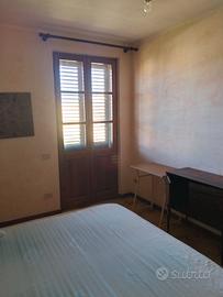 Camere / Posti letto Tre Singole in Zona Pirri