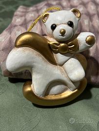 Thun addobbo orsetto con cavallo a dondolo