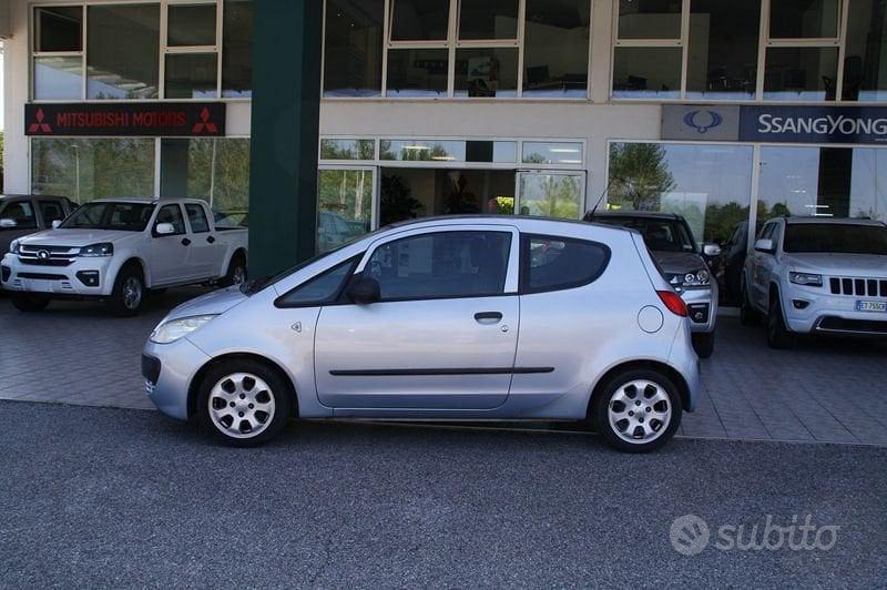 MITSUBISHI Colt 6ª serie