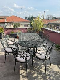 Tavolo in ferro battuto con 6 sedie