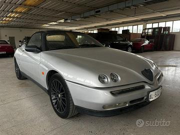 ALFA ROMEO Spider 2.0i 16V Twin Spark cat