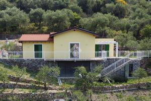 VILLA SINGOLA A SAN BIAGIO DELLA CIMA