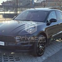 PORSCHE Macan 2.0