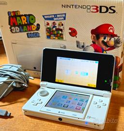 Nintendo 3DS (ice white) + Box Giochi 