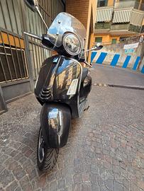 Vespa GTS 310 come nuova 2026
