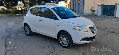 Lancia Ypsilon - Natural Power - 2014