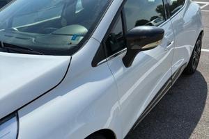 auto con tagliandi effettuati regolarmente