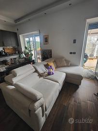 Divano angolare Poltronesofà