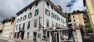 Locale, Centro Storico, Trento.