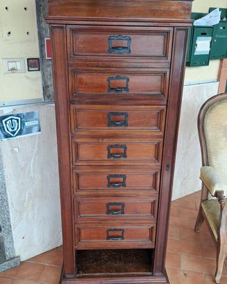 schedario a cassetti