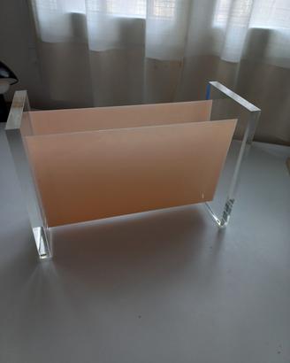 Portariviste in Plexiglass