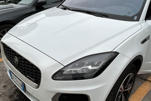 Jaguar e pace bellissma