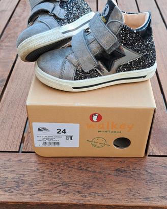 Sneakers Walkey alta taglia 24