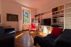 4 LOCALI A LA SPEZIA