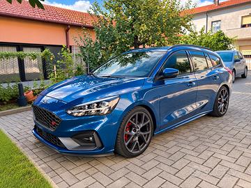 Ford Focus ST SW 2.3 EcoBoost 280 CV REVO STAGE 1