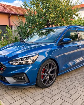 Ford Focus ST SW 2.3 EcoBoost 280 CV REVO STAGE 1