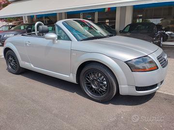 Audi TT Roadster 1.8 T 20V 179 CV cat