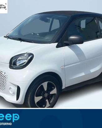 smart fortwo EQ PASSION 4,6KW
