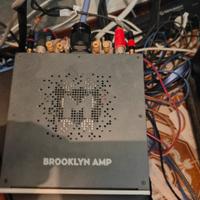 amplificatore finale Mytek Brooklyn . 