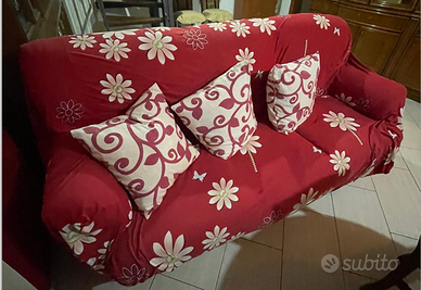 Divano 3 posti rivestimento ecopelle rosso