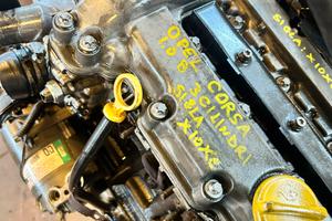 Motore opel corsa 1.0 B 3 cilindri sigla M x10xe