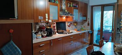 cucina completa in ciliegio 