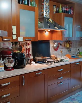cucina completa in ciliegio 