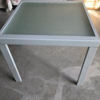 Tavolo vetro e ferro allungabile 90x90x180
