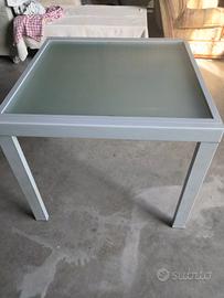 Tavolo vetro e ferro allungabile 90x90x180