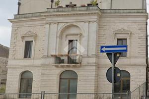 NEGOZIO A CASAMASSIMA