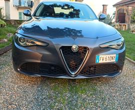 ALFA ROMEO Giulia (2016) - 2016