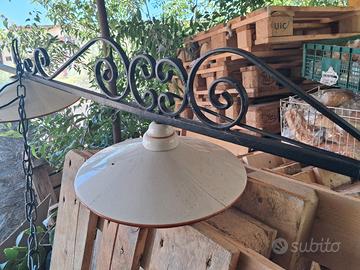 lampadario rustico in ferro battuto 