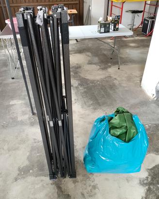 gazebo più teli protettivi laterali