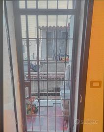 Cancello in ferro con serratura