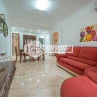 AMPIO TRILOCALE CON TRIPLO BALCONE - VICINO METRO