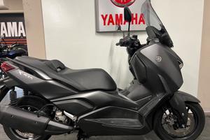Yamaha X-Max 300