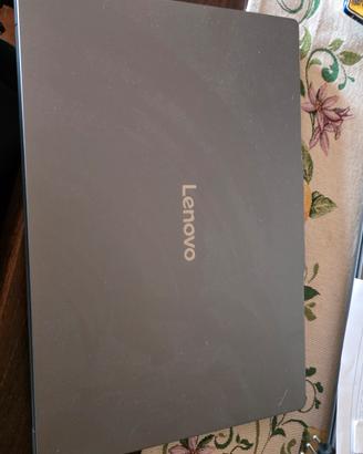 LENOVO Notebook NUOVISSIMO 